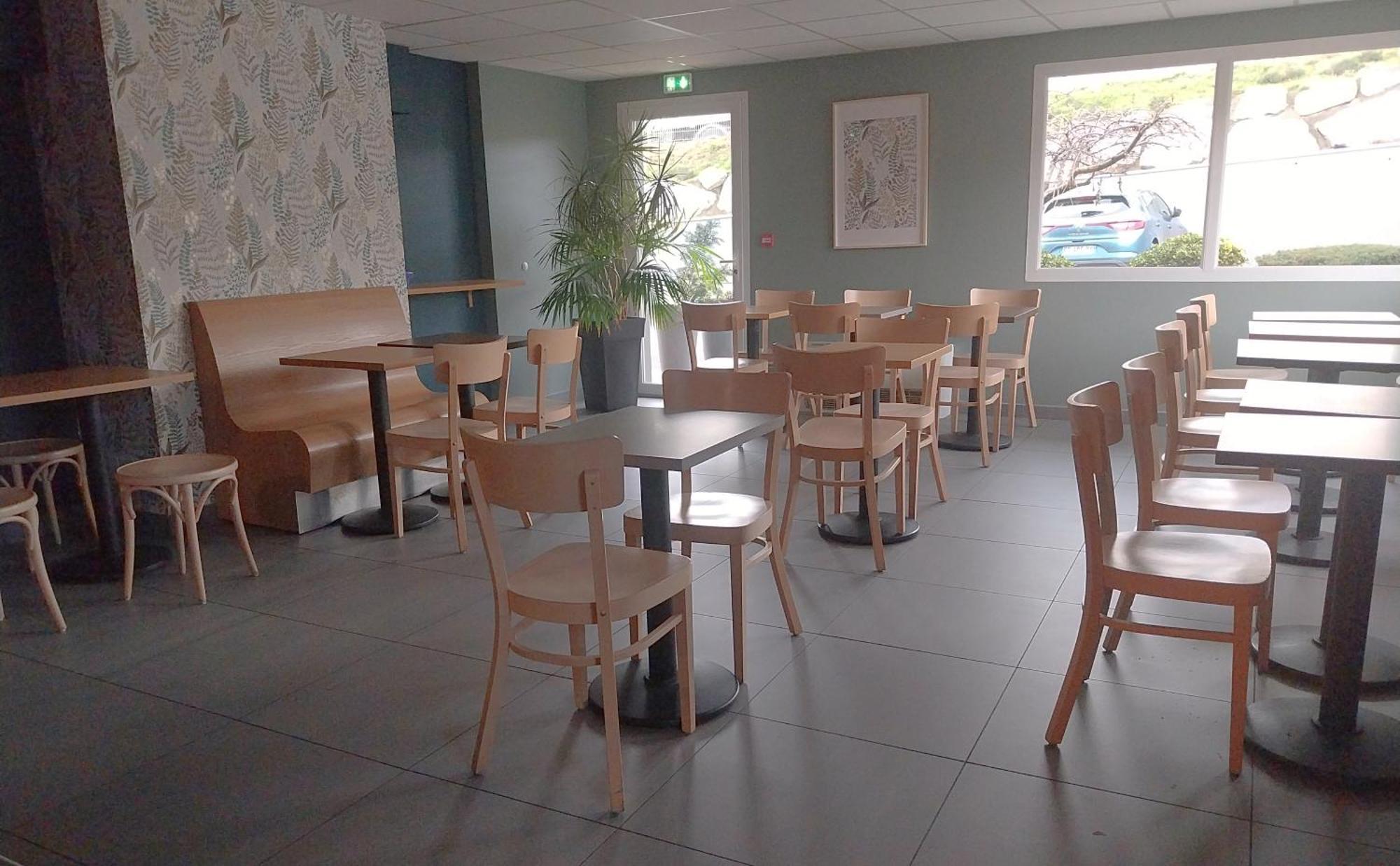 Hotel Saint-etienne Monthieu