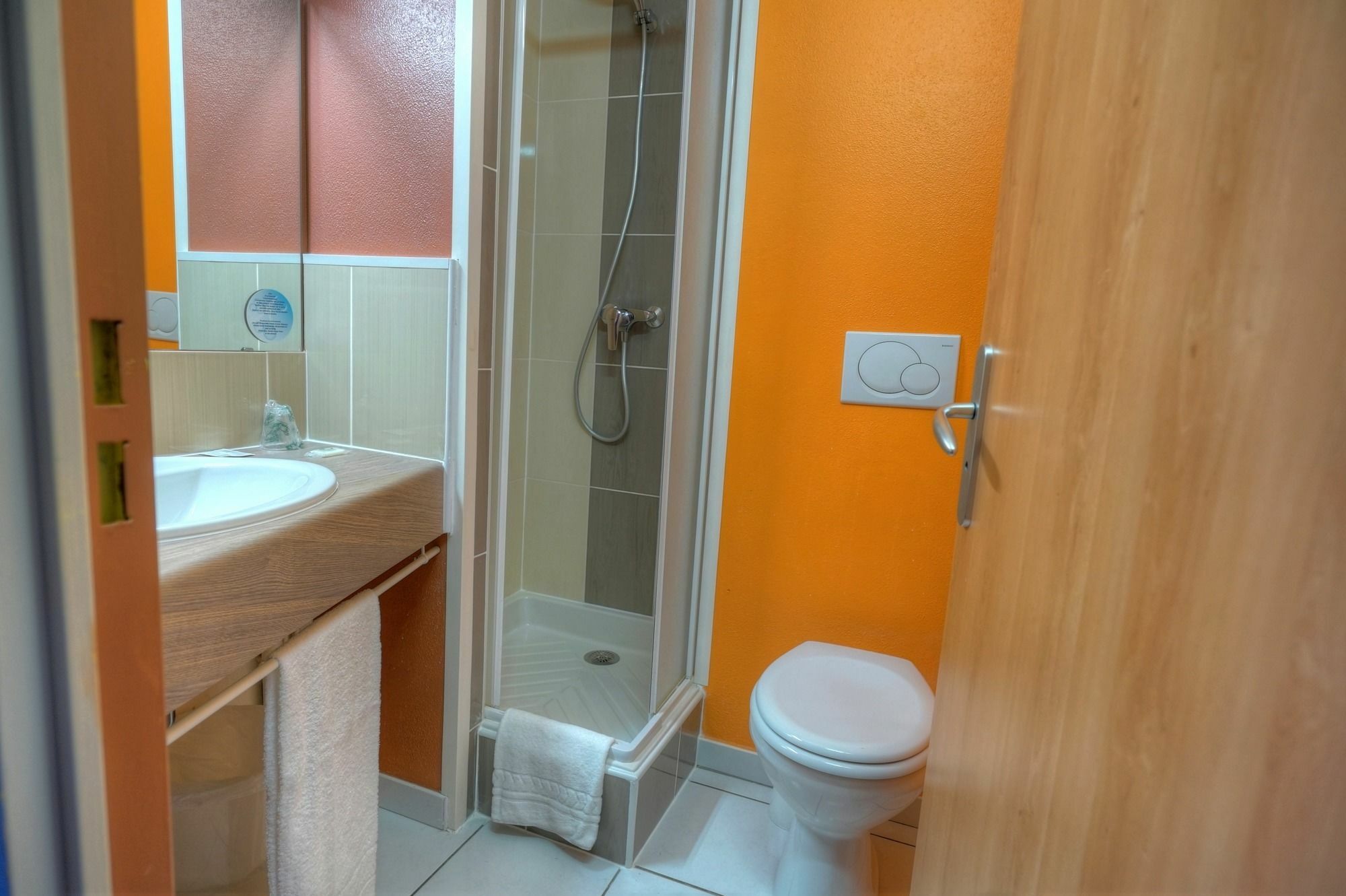 Saint-etienne Monthieu Hotel 2*